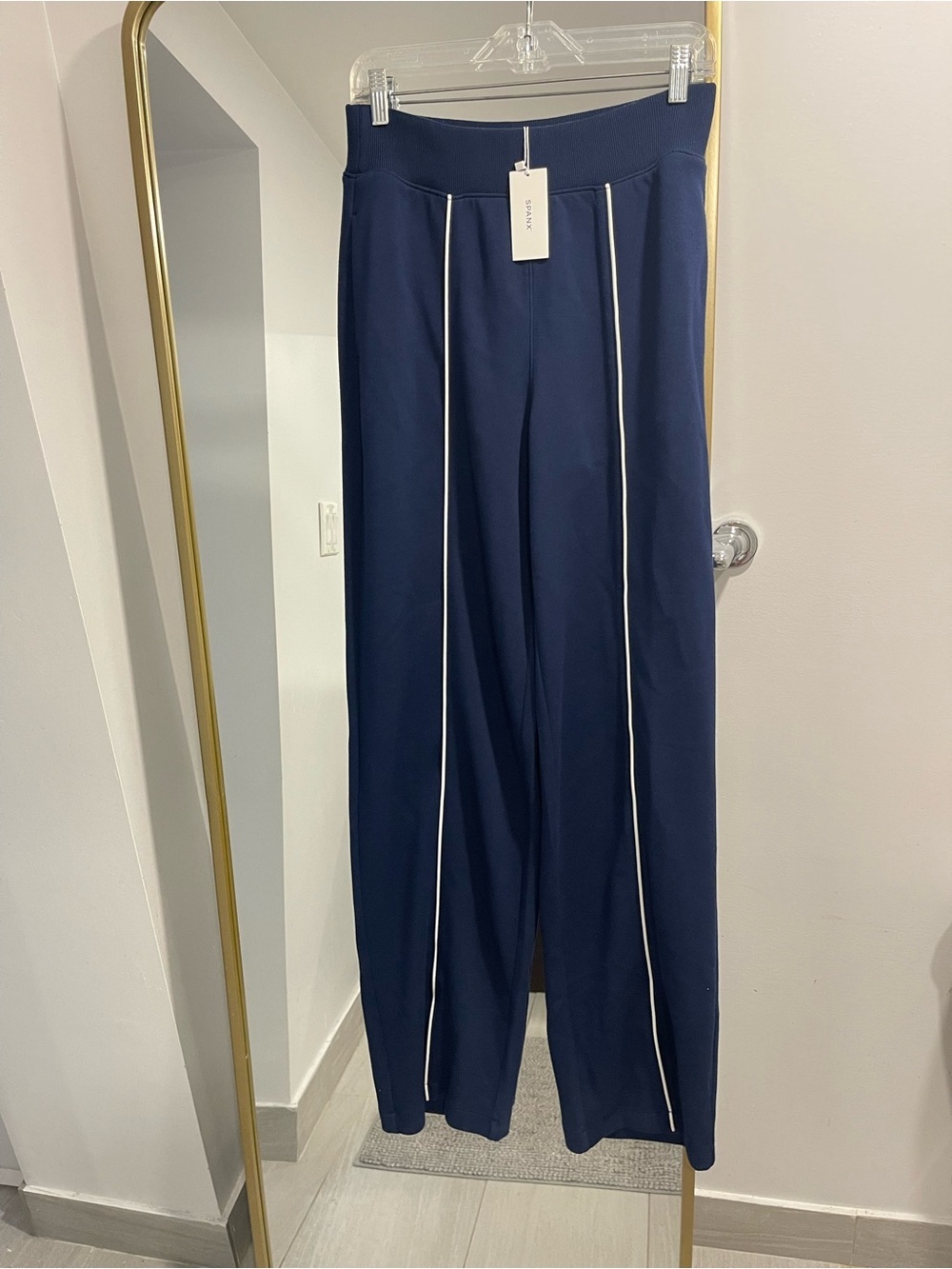 NWT SPANX Air Essentials Pique Straight Leg Pant navy blue high rise tall 34” - Picture 5 of 10